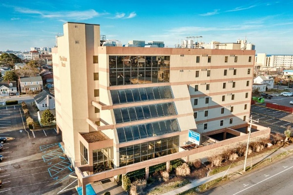 The Atrium Resort by VSA Resorts image 15